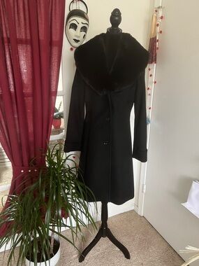 Ralph Lauren Black Wool Trench Coat with Faux Fur Collar
